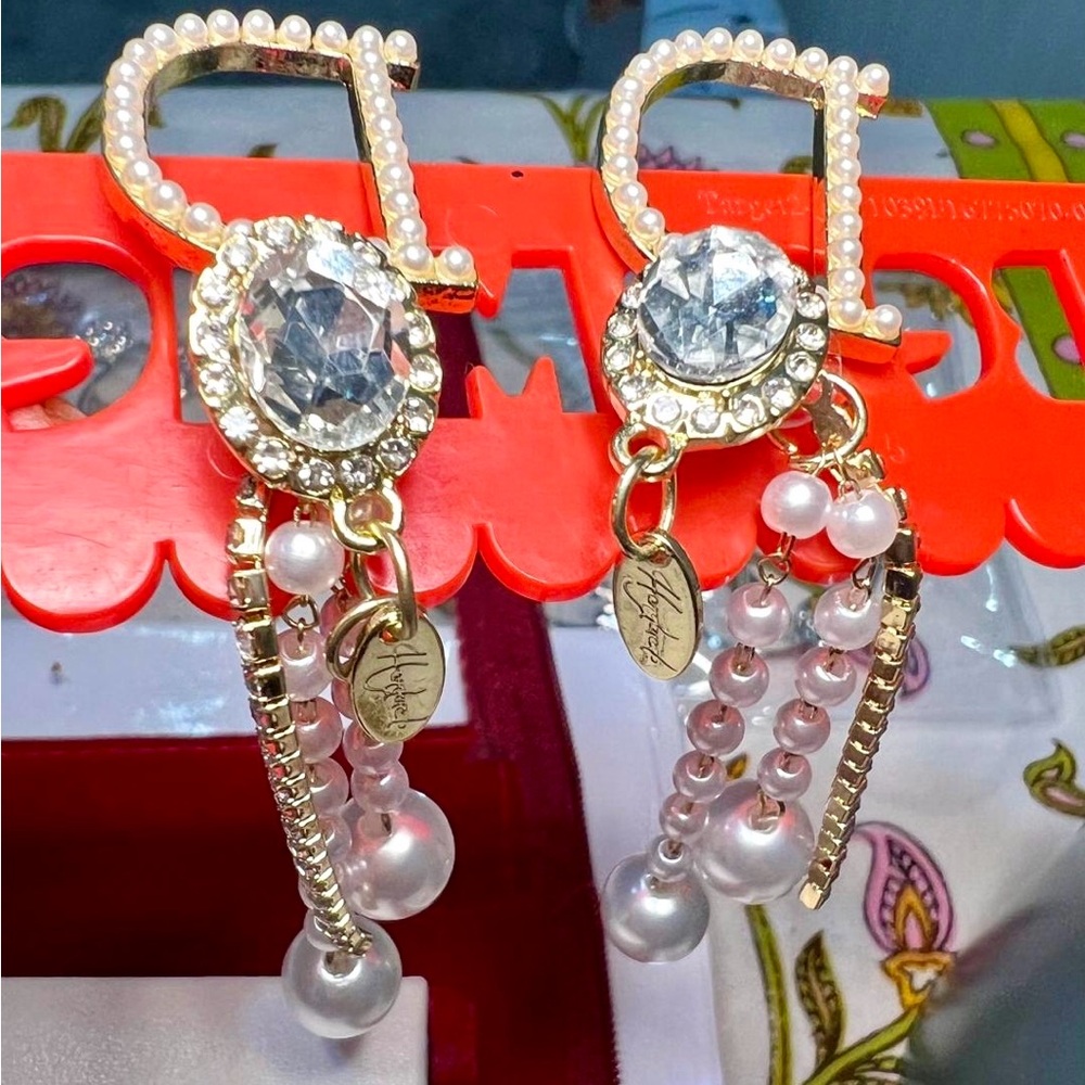 Elegant Gold and Pink Pearl Drop Earrings